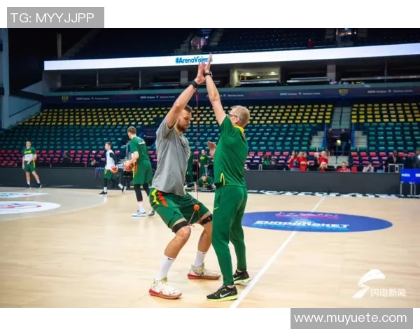 多米尼加与立陶宛激战正酣球场上的精彩对决引人瞩目 多米尼加与立陶宛激战正酣球场上的精彩对决引人瞩目