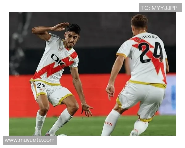 巴列卡诺主场迎战塞尔塔双方争夺西甲宝贵积分之战