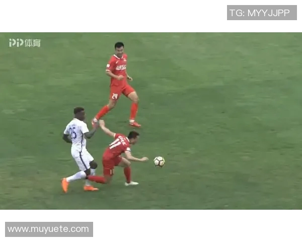 梅州客家迎战武汉卓尔争夺中甲联赛关键三分的激烈对决