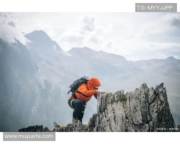 重庆攀岩队的反击之路：深度解析攀岩运动的挑战与成长