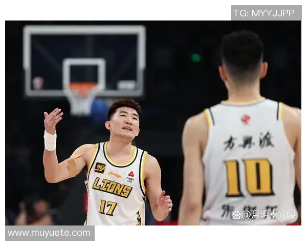 CBA激战广东队对阵天津队精彩视频直播全程回顾与分析 CBA激战广东队对阵天津队精彩视频直播全程回顾与分析